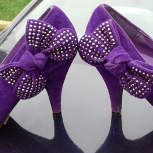Purple Suede Bow Studded Trim Pumps sz 6 - Picture 2 of 5